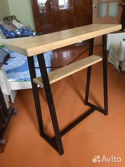 Консольный столик