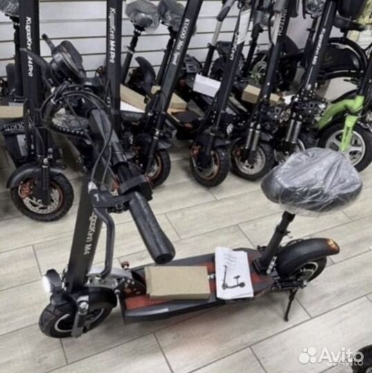 Электросамокат Kugoo M4