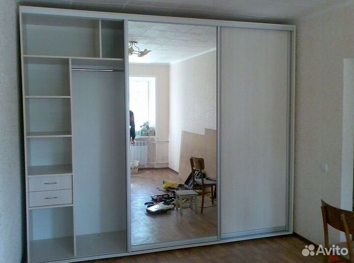 Шкаф стенка