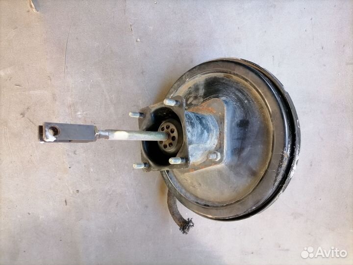 Усилитель тормозов вакуумный для BMW 5-серия E34