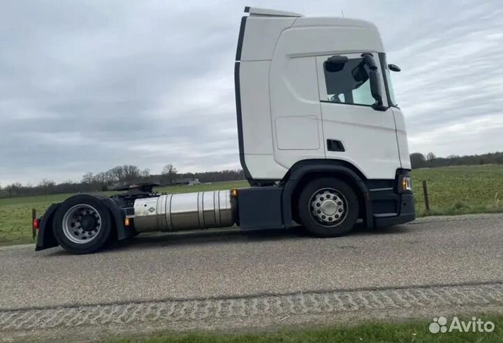 Pазбираем грузовик Scania 6 series с 2016