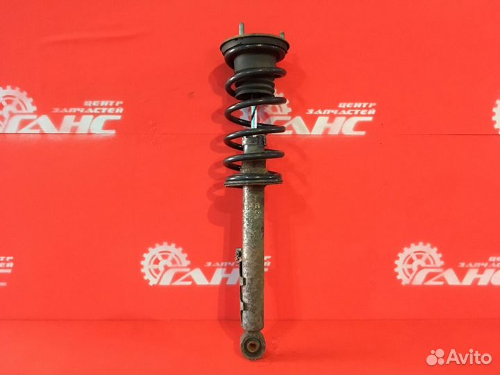 Стойка подвески передняя правая Lexus Gs300 GRS190