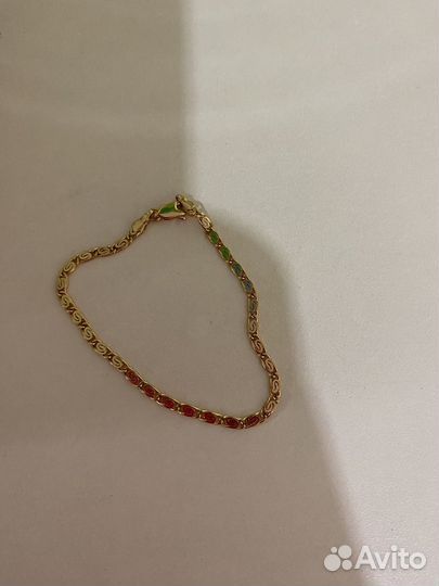 Женский браслет