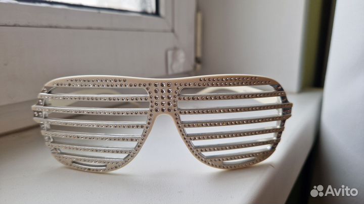 Очки в стиле диско 80х