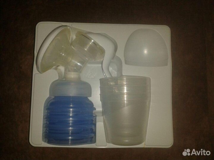 Молокоотсос Philips avent с контейнерами