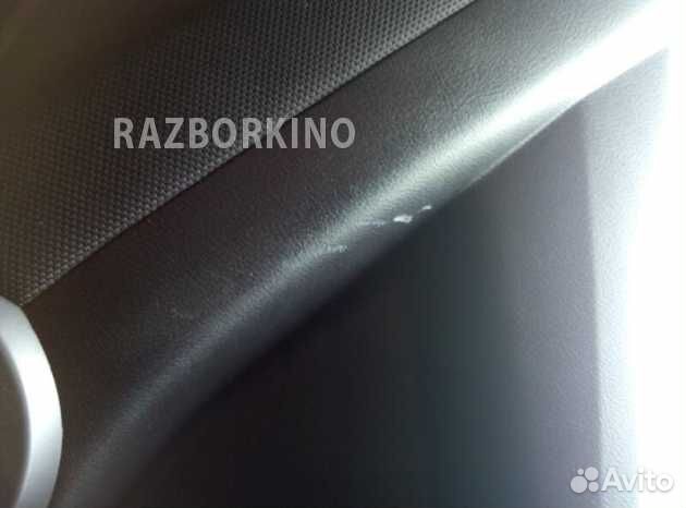 Обшивка двери задней правой