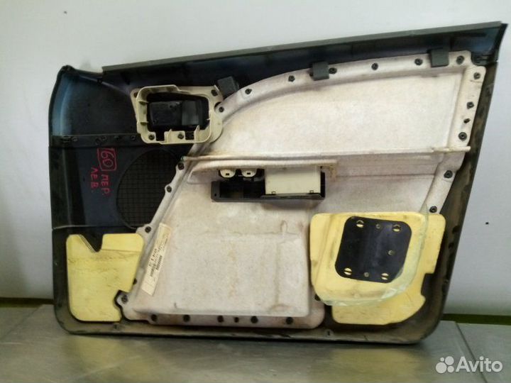 Обшивка двери комплект Ford Mondeo B4Y chba 2001