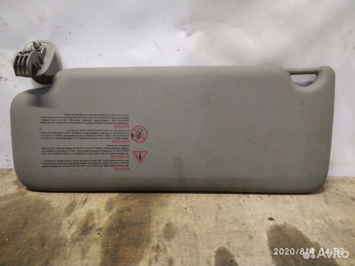 Козырек солнцезащитный правый Renault Clio 2