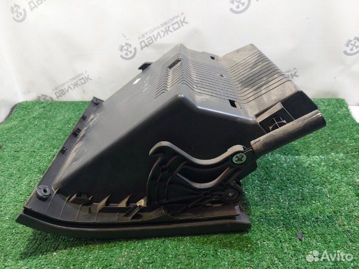 Бардачок Opel Astra H 1.6 Z16XER 2010