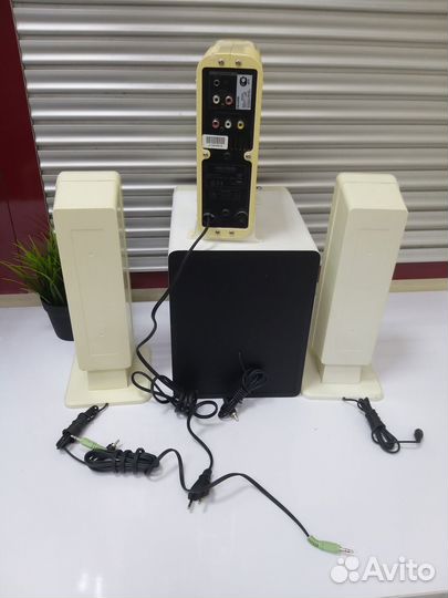 Акустическая система Microlab 2.1
