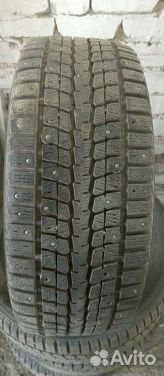 Dunlop SP Winter Ice 07 205/55 R16