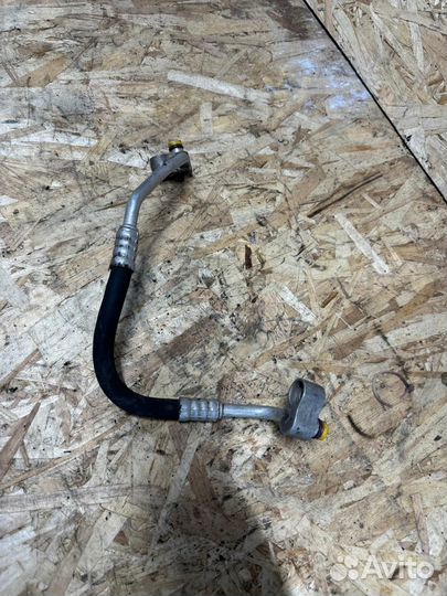 Трубка кондиционера для BMW X5 (E70)