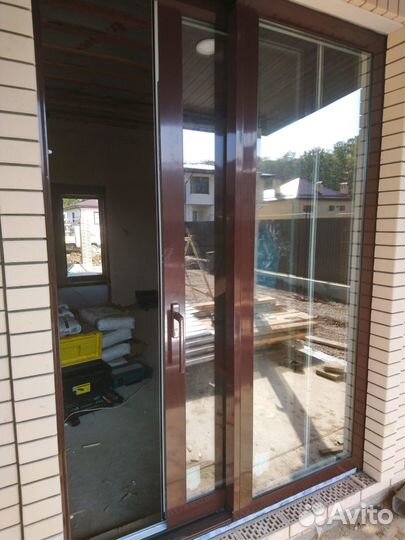 Алюминиевые портальные двери