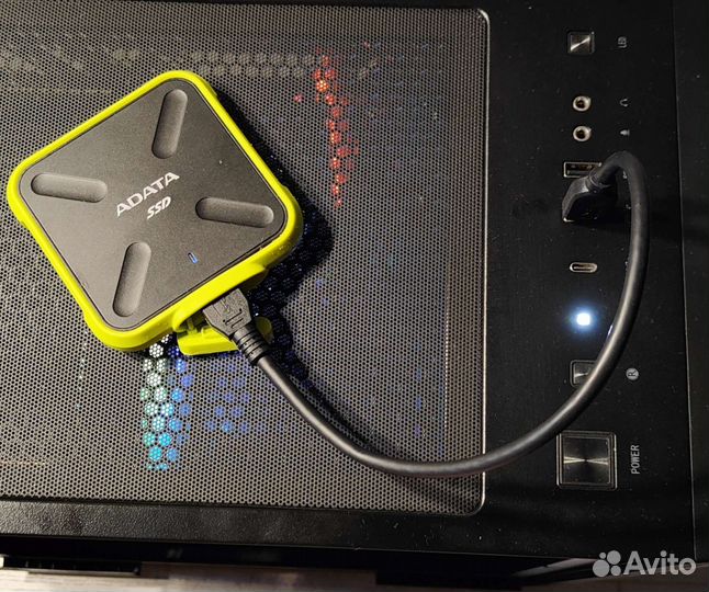Внешний SSD adata sd700 512 гб