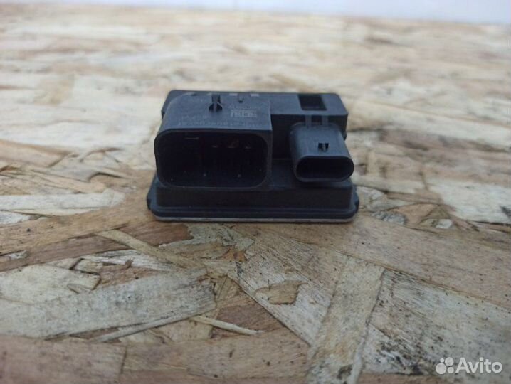 Реле свечей накала Bmw 5 F10