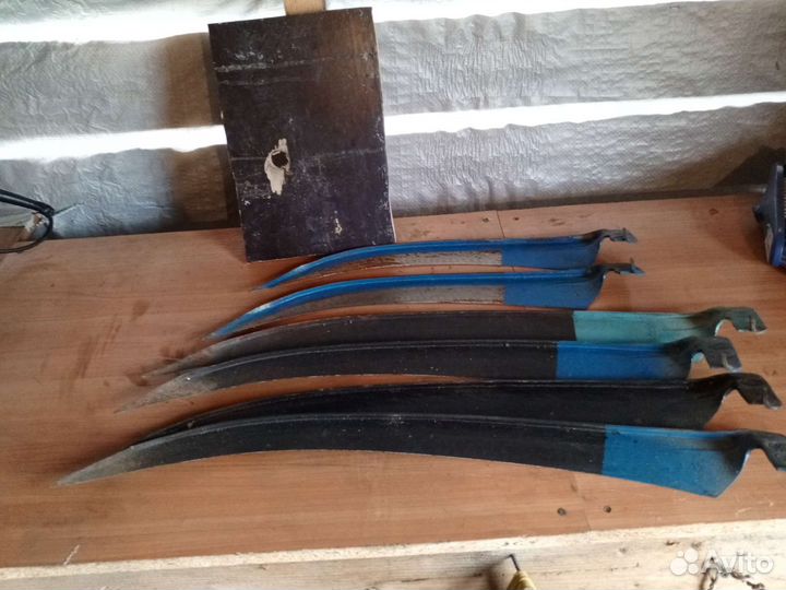 Коса для травы ручная