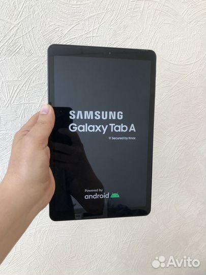 Планшет Samsung Galaxy Tab A 10.5 LTE SM-T595
