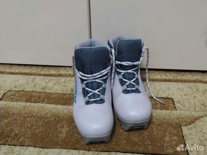 Лыжные ботинки nordway 35