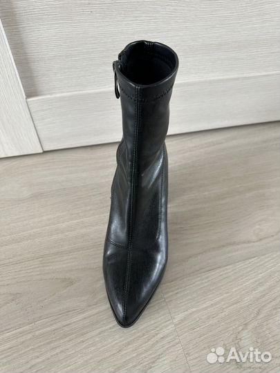Сапоги весенние 36