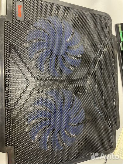 Подставка с охлаждением для ноутбука