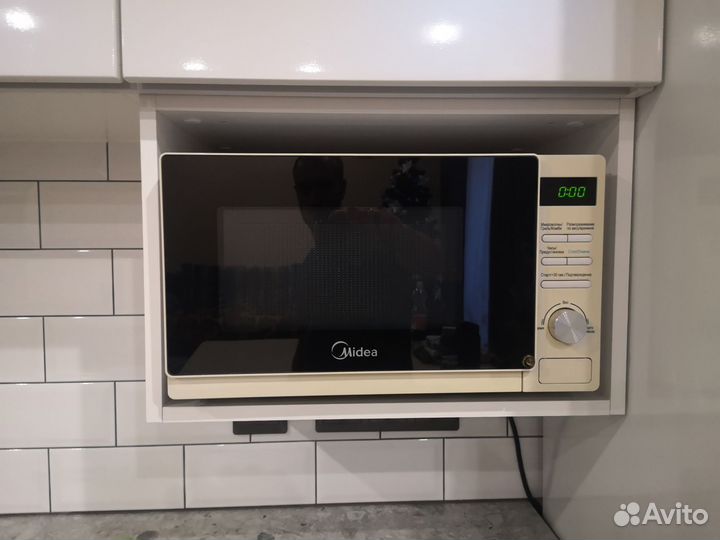 Микроволновая печь midea