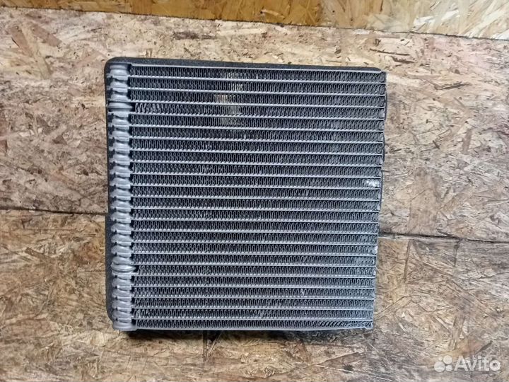 Испаритель кондиционера Skoda Octavia A5