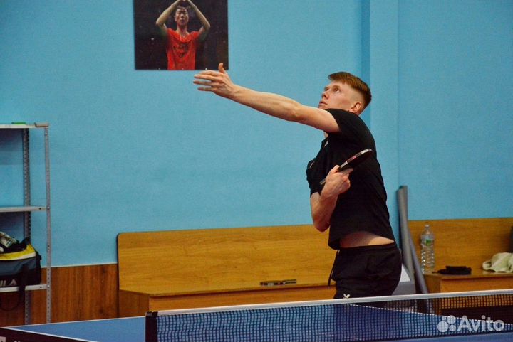 Тренер по настольному теннису