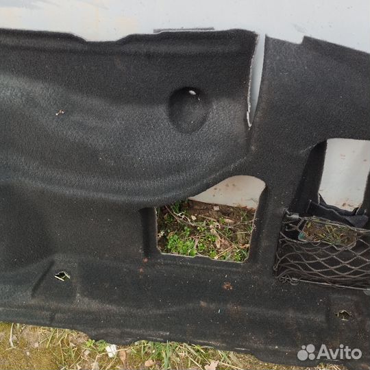 Обшивка багажника правая Mercedes-Benz E-Class W21