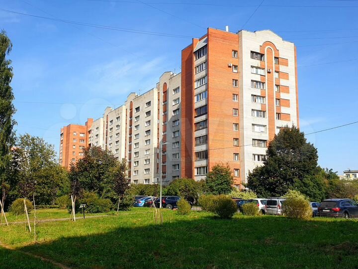 2-к. квартира, 49,2 м², 2/10 эт.