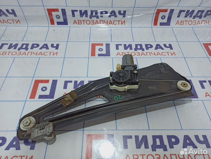 Стеклоподъемник электрический задний левый Land Ro