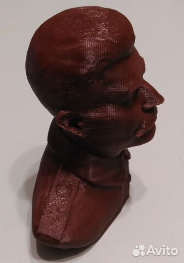 Бюст Сталина