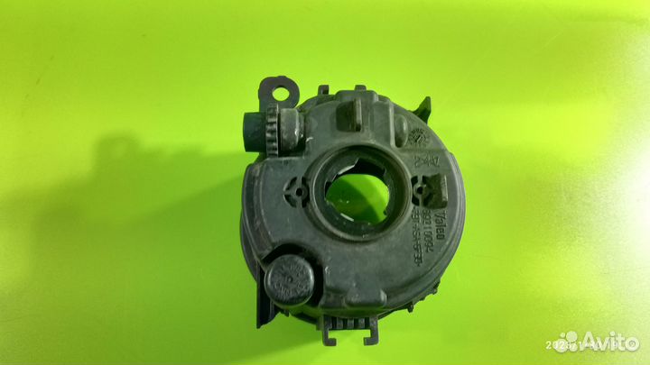 Фара противотуманная передняя для Ford Focus 2