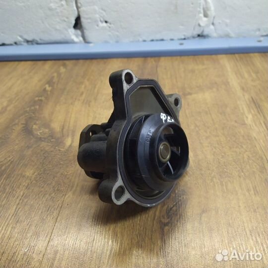 Помпа водяная Skoda Fabia универсал 1 2007