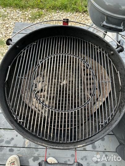 Гриль weber master touch 57 red