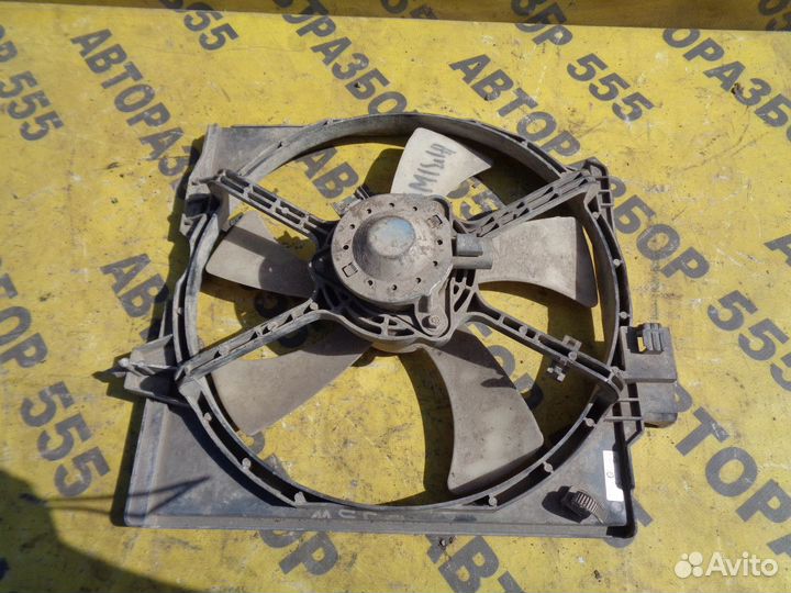 Диффузор с вентилятором Mazda Familia