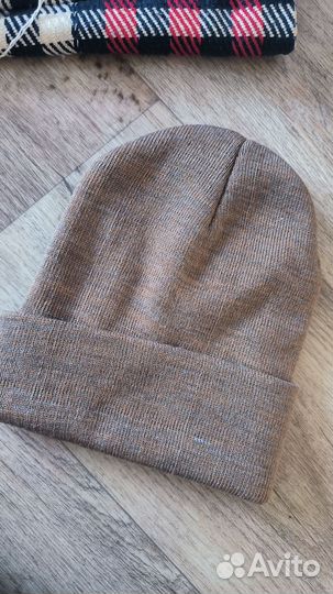 Женские вещи 42 раз, обувь 39