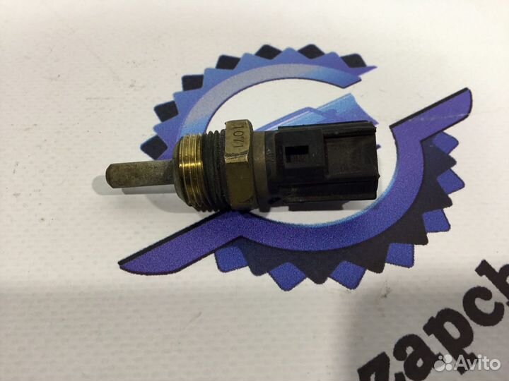 Датчик температуры ож Mitsubishi MD177572