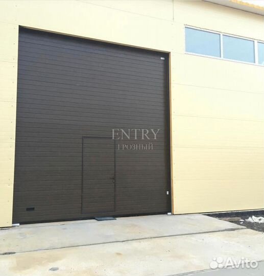 Ворота гаражные секционные