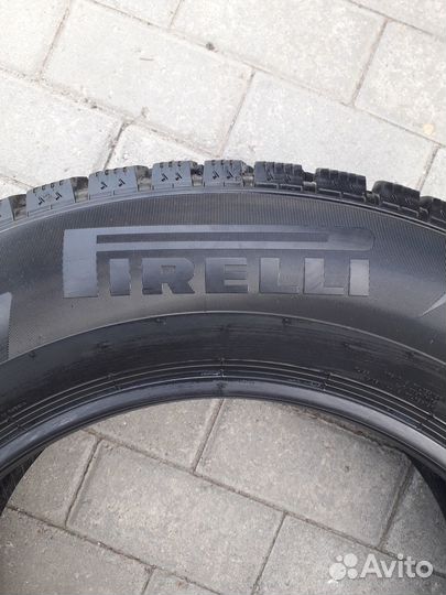 Pirelli Ice Zero 235/65 R17 108T