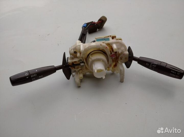 Переключатель подрулевой Киа Спектра