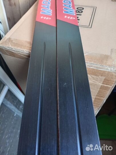 Беговые лыжи