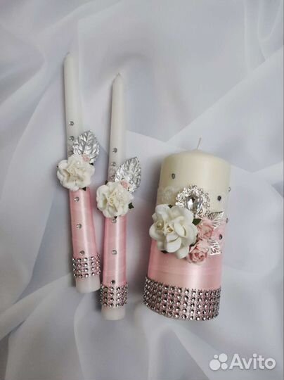 Бокалы, свечи, шампанское для свадьбы