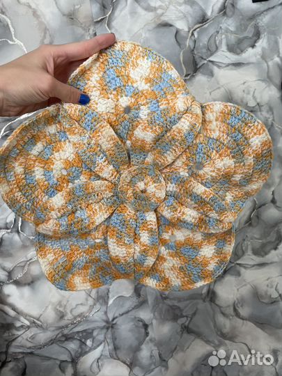 Вязаное кашпо