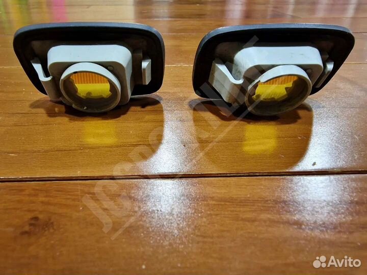 Указатель поворота Toyota Lexus