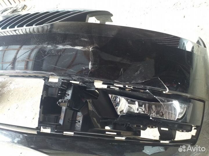 Бампер передний Skoda Rapid 1
