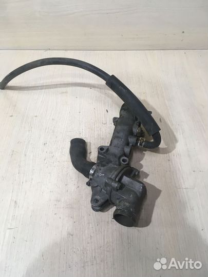 Корпус термостата мерседес W203 1112030573