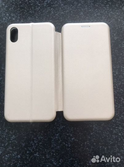 Чехлы на iPhone XS Max