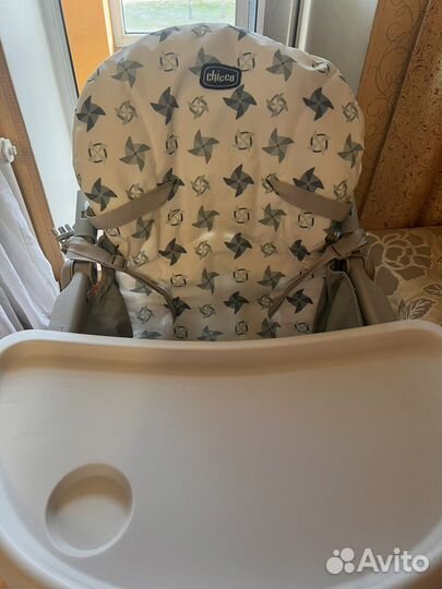 Стульчик для кормления chicco