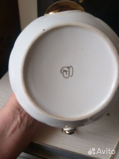 Чайник заварочный фарфоровый