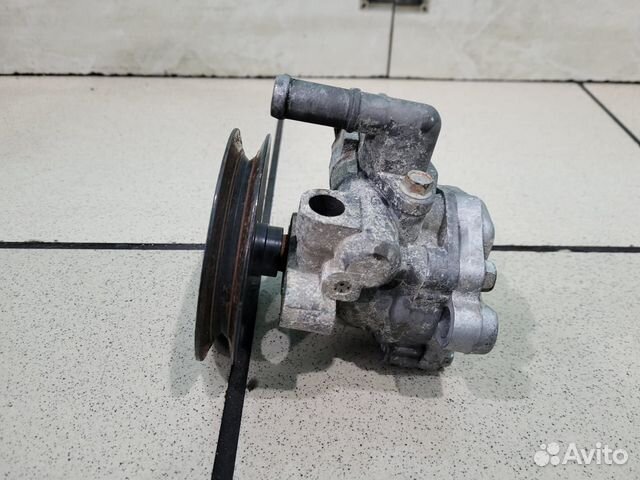 Насос гур Kia Cerato 1